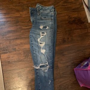 American Eagle Ripped Jeggings EUC!
